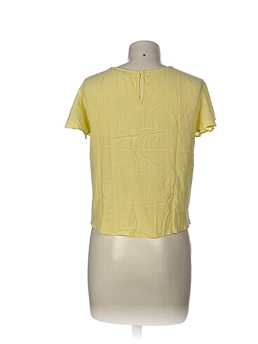 m Beden LC Waikiki Bluz %70 İndirimli.