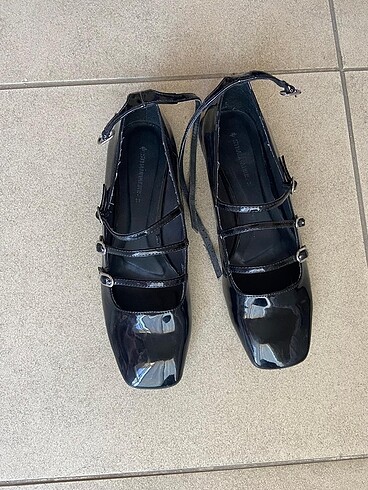 Stradivarius Stradivarius mary jane tarzı ballerina topuksuz ayakkabı