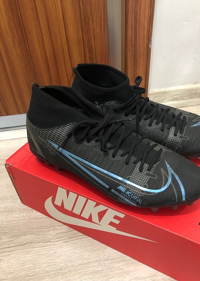 Nıke krampon - Görsel 3