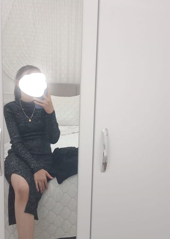 Yüksek Yakalı Gri Midi Elbise