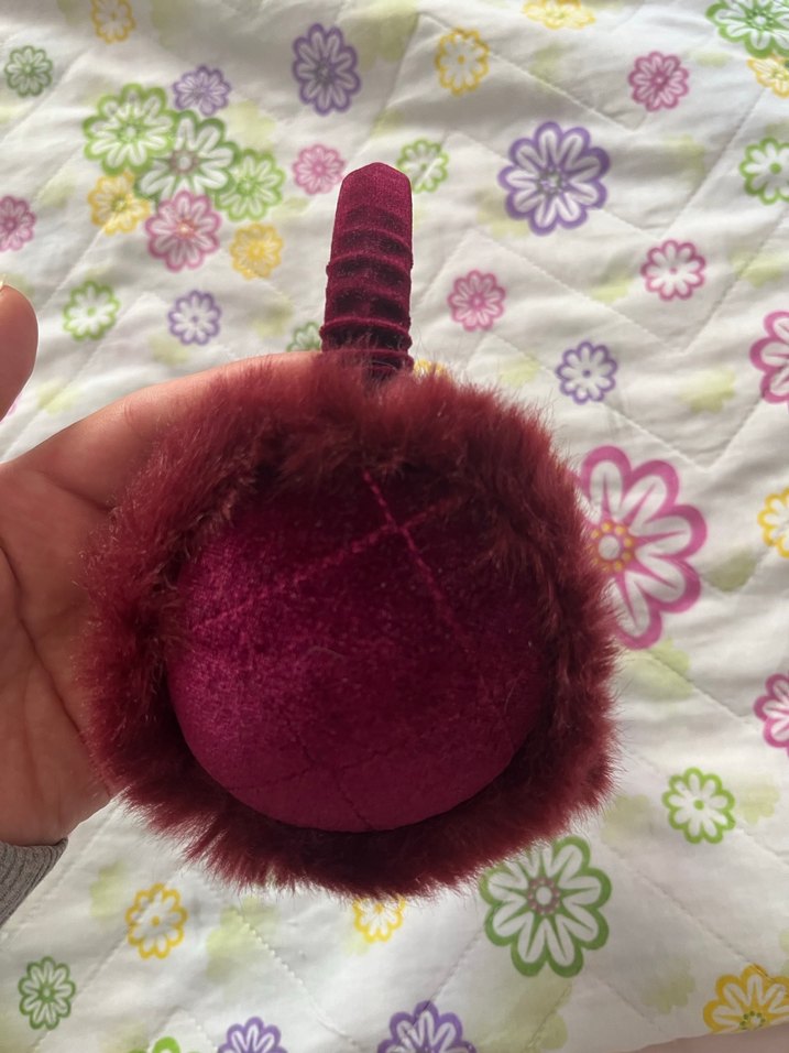 Bordo Kürklü Kız Kulaklığı - Görsel 2