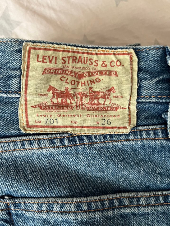 Mavi Yıkamalı Geniş Paça Denim Jean — görsel 4/5