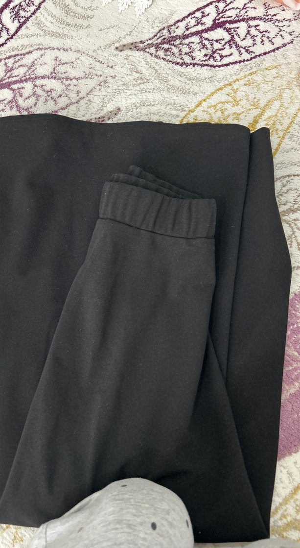 Siyah Kadın Bol Kesim scuba etek - Görsel 2