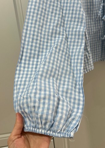 Mavi Bağcıklı Uzun Kollu V Yaka Gömlek - Görsel 2