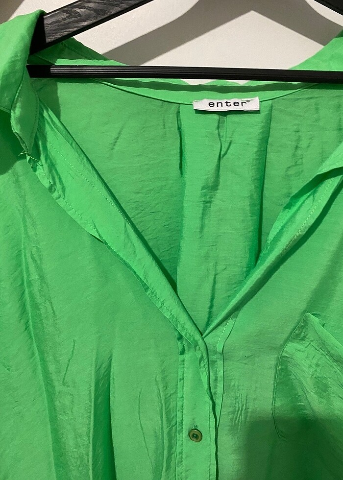Kadın yesil gömlek - Görsel 3