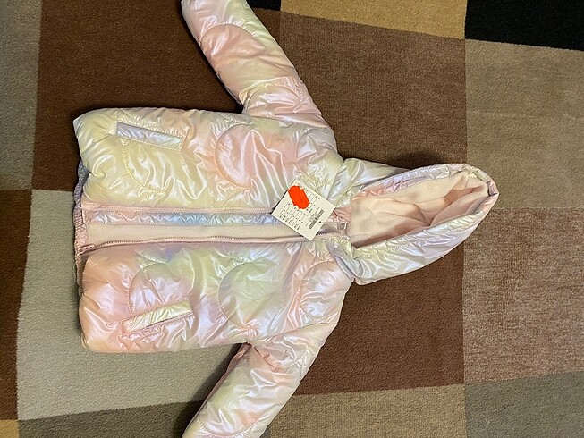 Kız bebek şişme mont