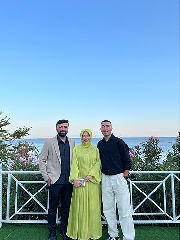 m Beden Yağ yeşili elbise (1 Beden 36-38 )