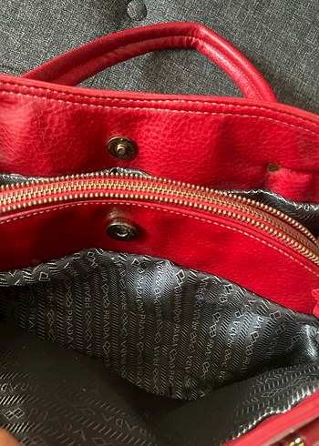 ACİL!!! Kırmızı Hakiki Deri Büyük Çanta  Prada Model Esinli - Görsel 5