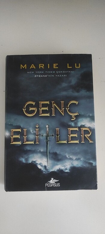 Beden Renk Genç Elitler Serisi özel kutulu (Ciltli)