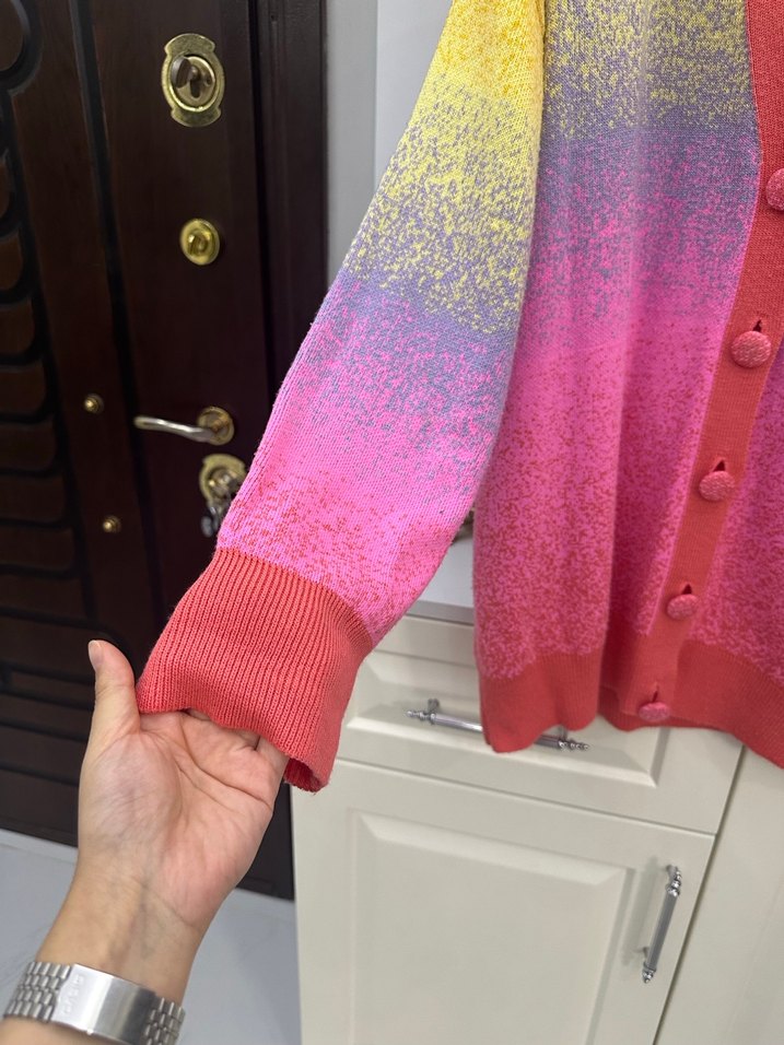 Renkli Batik Desenli Kadın Hırka - Görsel 2