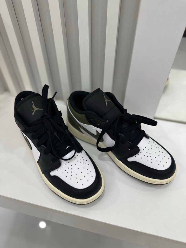 Nike Spor Ayakkabı - Görsel 3