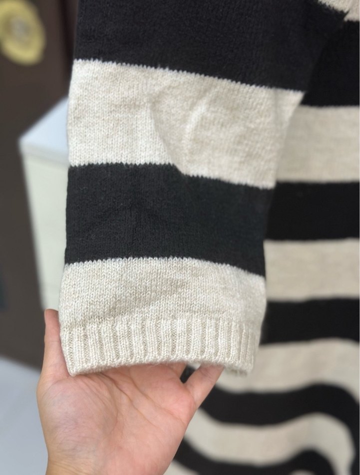 Çizgili triko elbise - Görsel 4