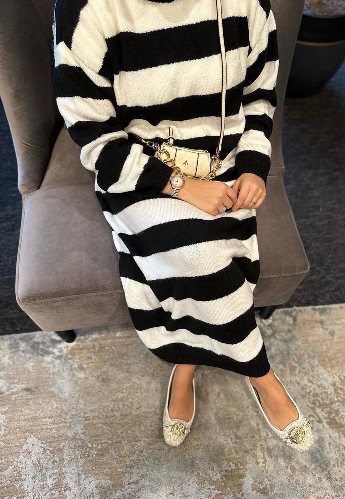 Çizgili triko elbise - Görsel 2