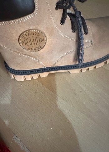 Bej Süet Erkek Çocuk Botları - Görsel 6