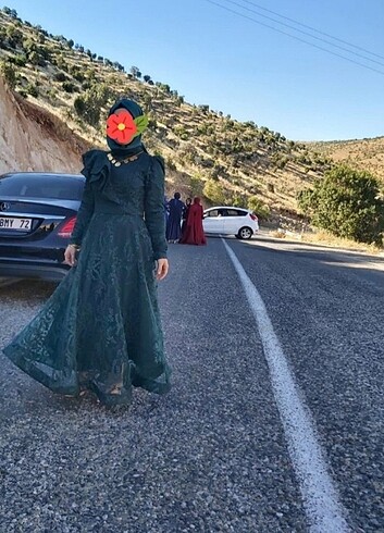 Simli abiye