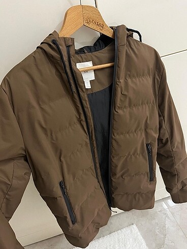 H&M mont