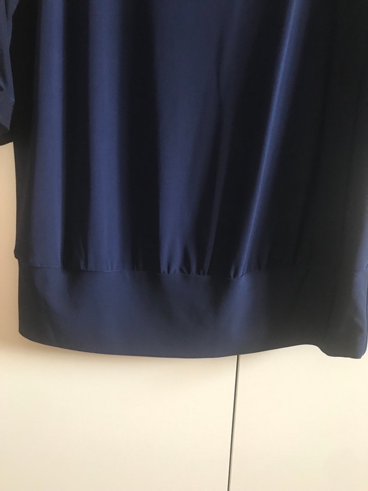 Drapeli Lacivert Bluz - Görsel 4