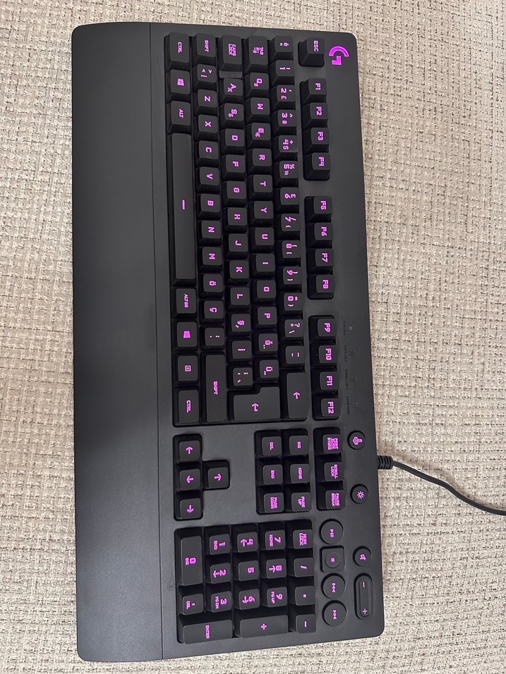RGB klavye LOCITECH G213 prodigy - Görsel 2