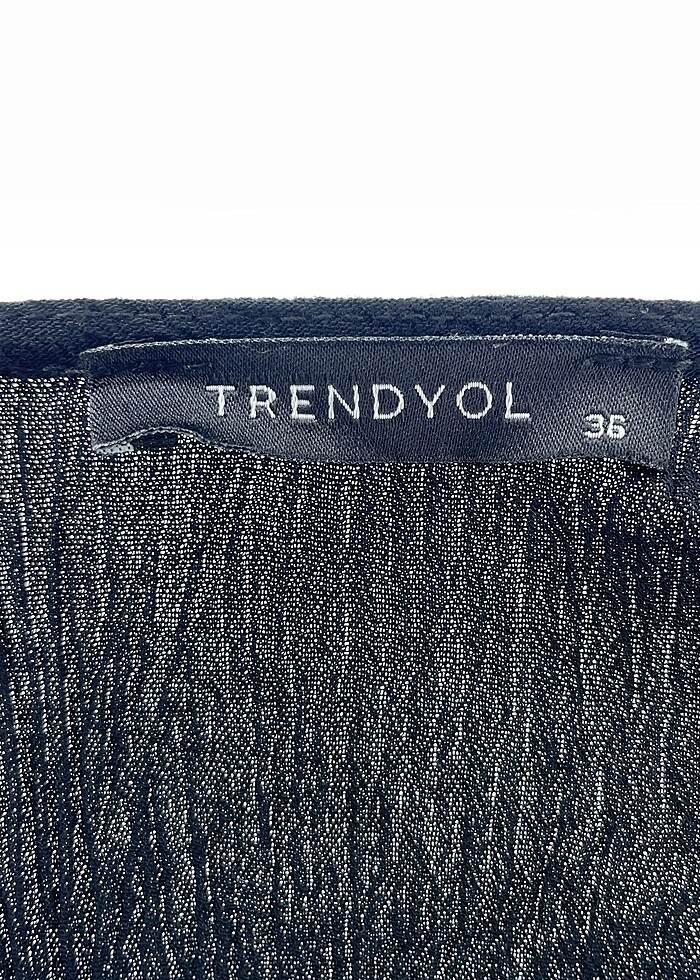 Trendyol & Milla Kısa Tulum %70 İndirimli. - Görsel 4