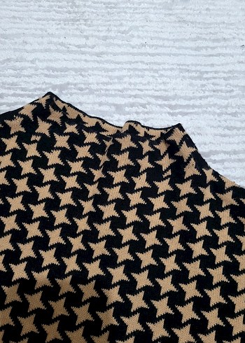 Kırmızı Desenli elbise - Görsel 3