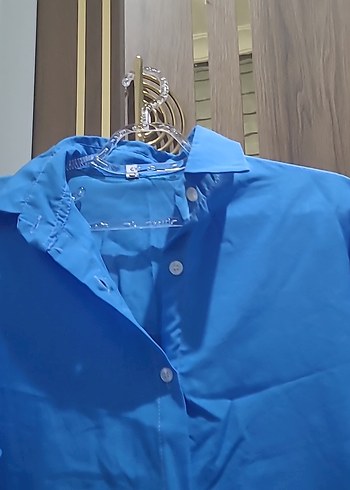 Mavi Uzun Kollu Düğmeli Kadın Gömlek - Görsel 3