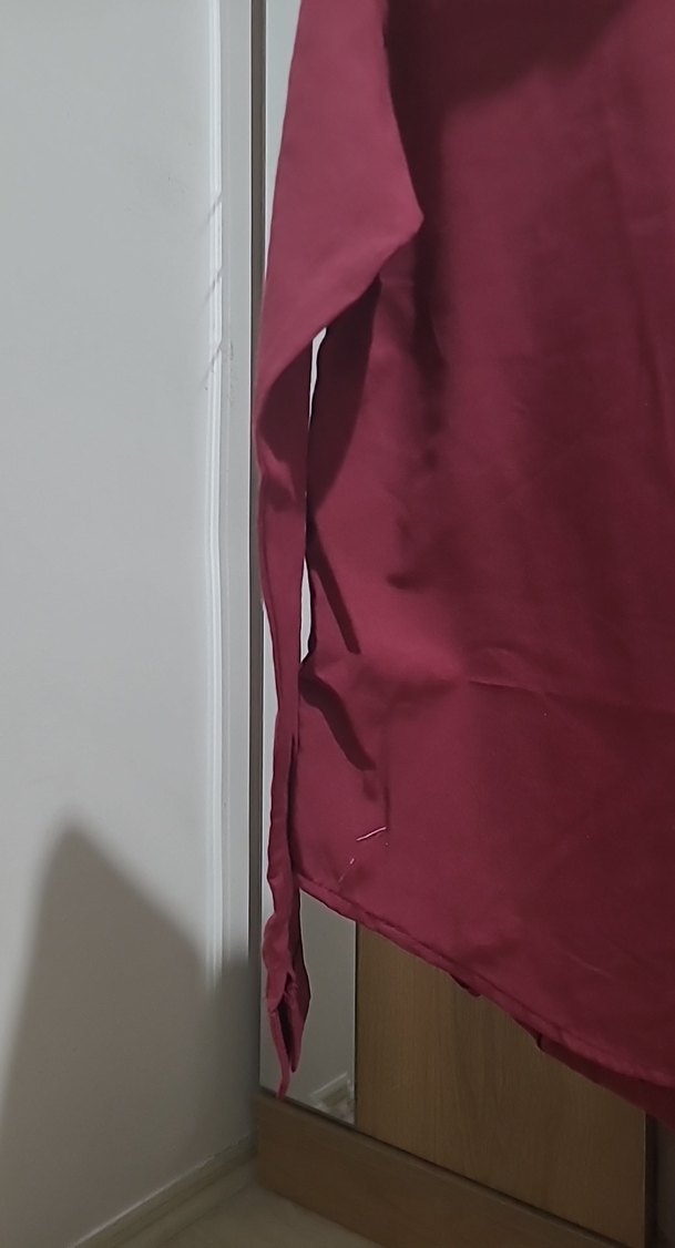 Bordo Düğmeli Kadın Gömlek - Görsel 3