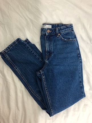 BERSHKA MOM JEAN