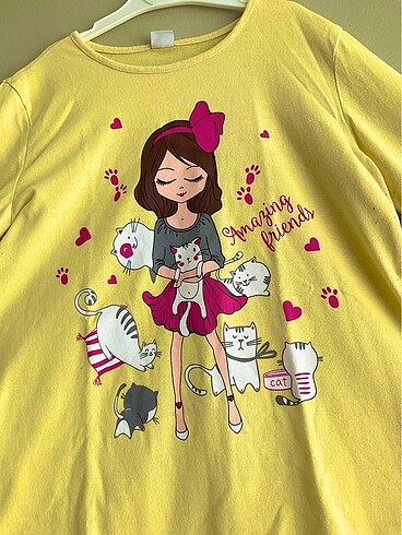 11-12 Yaş Beden Amazing Friends Kız ve Kediler T- Shirt ?ü