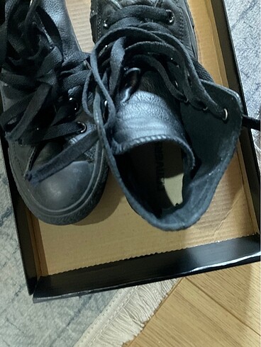 36 Beden Siyah Converse