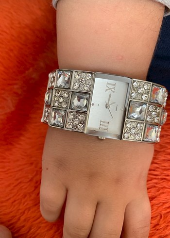 Gri Renkli Taşlı Kadın Kol Saati - Görsel 4