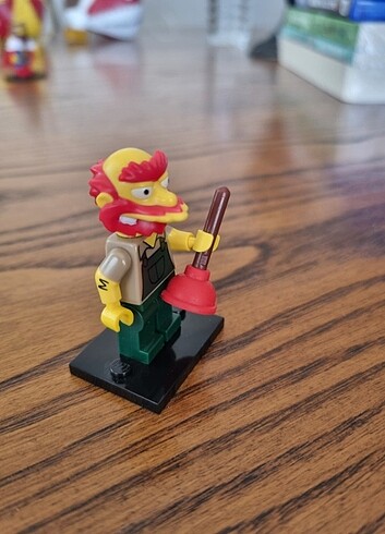  Beden Lego Simpsons Figürü