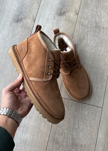 Ugg 40