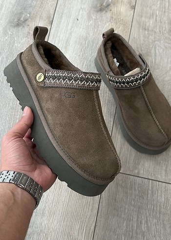 Ugg 39