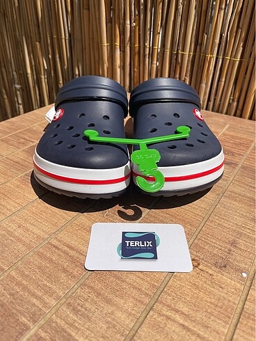 38 Beden Lacivert crocs