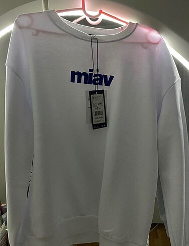 Mavi sweatshirt miav