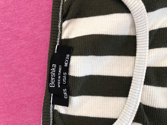 s Beden Koyu yeşil çizgili bershka crop