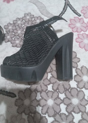 Siyah file Desenli Platform Topuklu Kadın Ayakkabı - Görsel 2