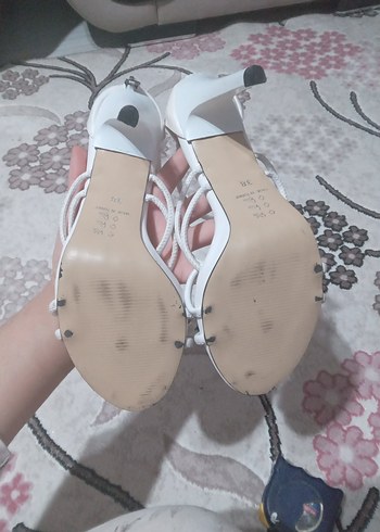 Beyaz Stiletto Fermuarlı Ayakkabı - Görsel 4