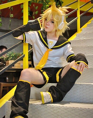 Vocaloid Len Cosplay