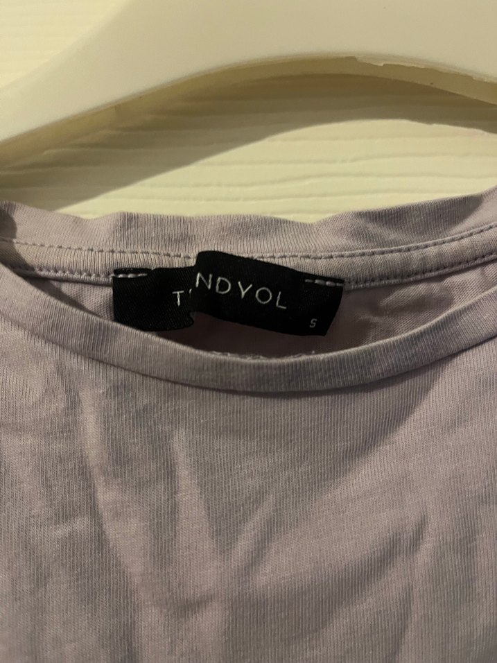 Kız Çocuk mor Kısa Kollu Drapeli Keten Tişört - Görsel 2