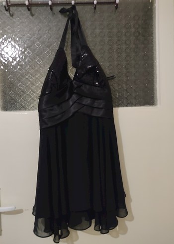 Zara Siyah V Yakalı Gotik Midi Elbise