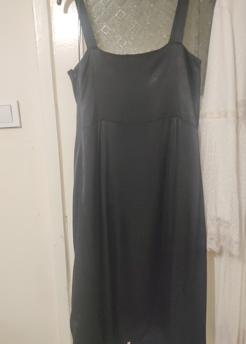 Kışlık saten elbise - Görsel 4