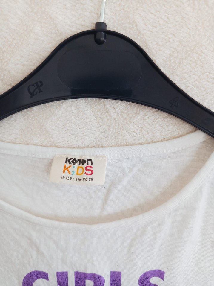 Beyaz Baskılı Kolsuz Kız Çocuk Tişörtü - Görsel 2