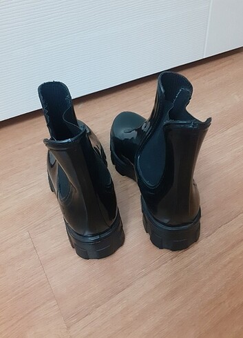 Diğer Yağmur Çizmesi