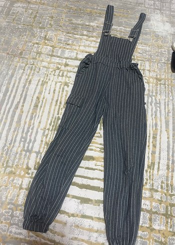 Gri Çizgili Askılı Denim Tulum