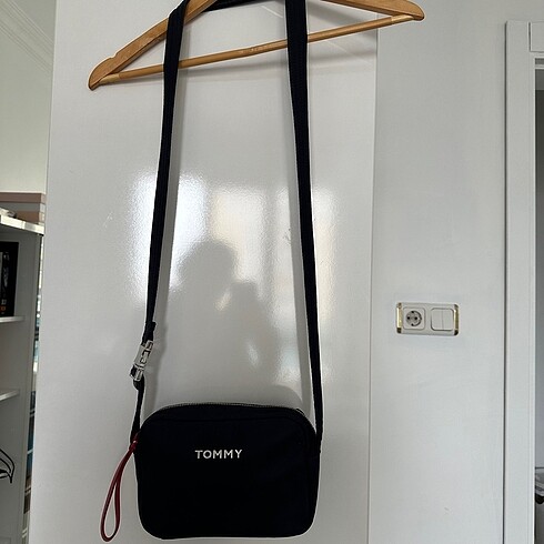 Beden Tommy askılı çanta