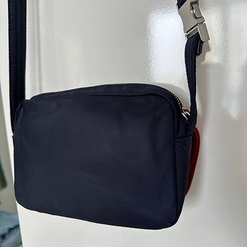 Tommy Hilfiger Tommy askılı çanta
