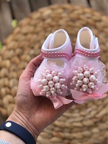 Özel tasarım bebek ayakkabısı