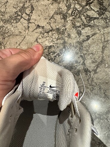 36 Beden Nike spor ayakkabı