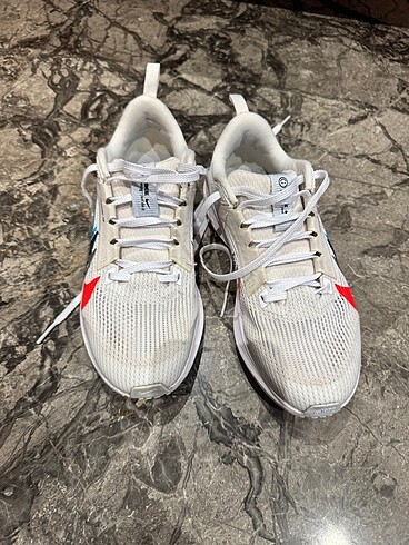 Nike spor ayakkabı